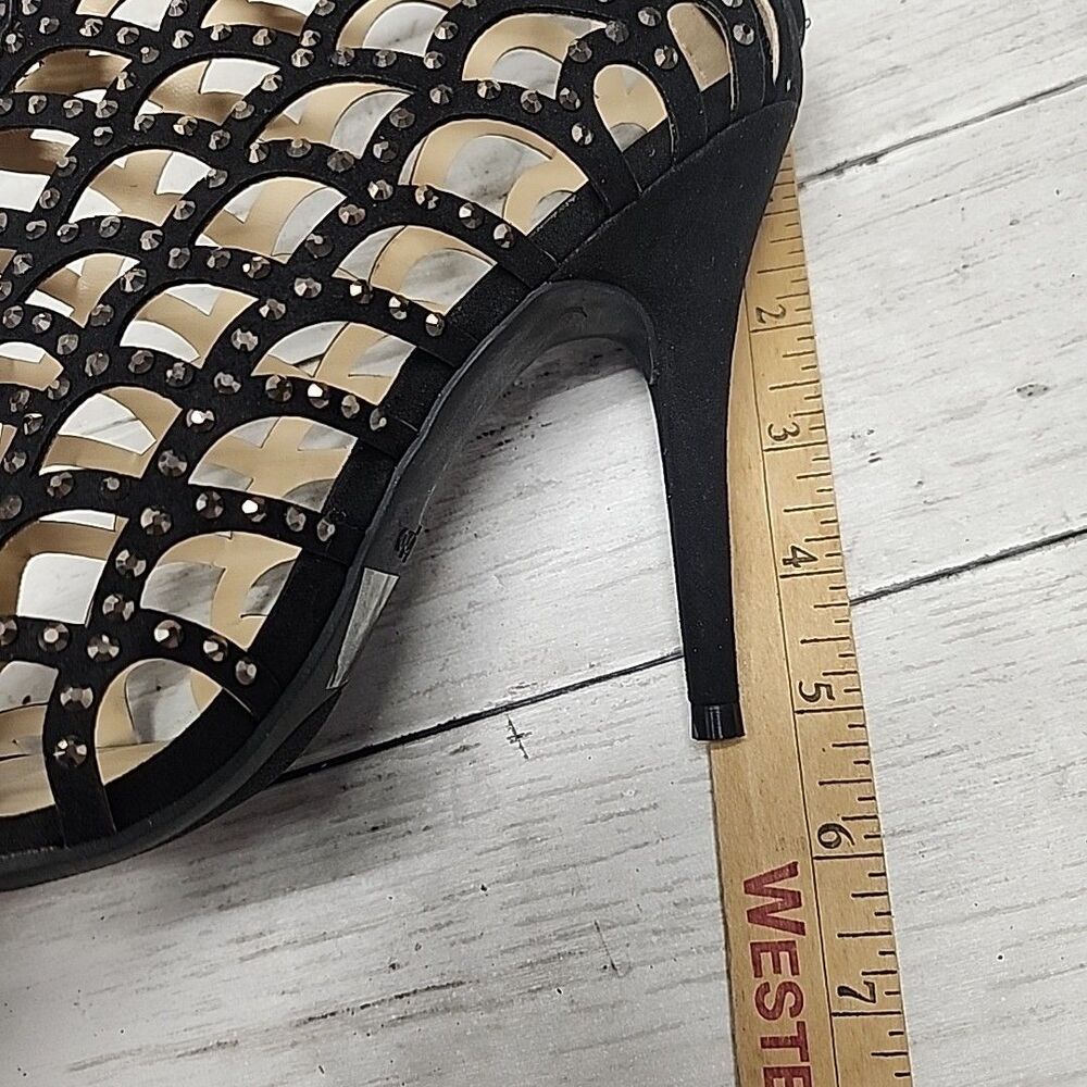 Zigi Soho Duran Black Studded Laser-Cut Cage Sandals Heeled Booties Size 8 NWB - Picture 11 of 15